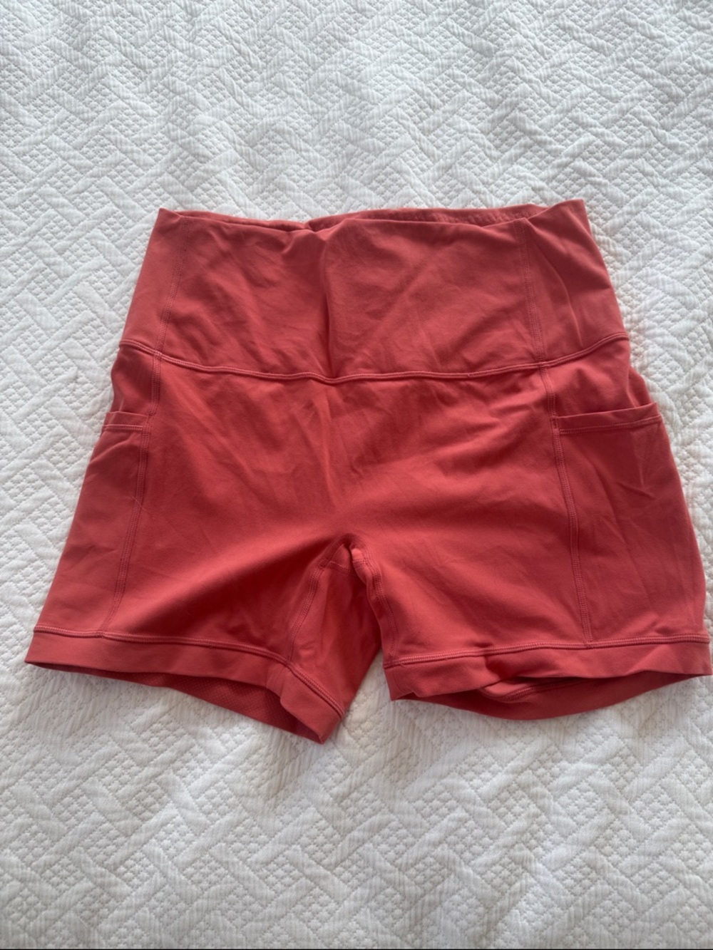 Glow mode High-Waist Athletic Shorts in Coral